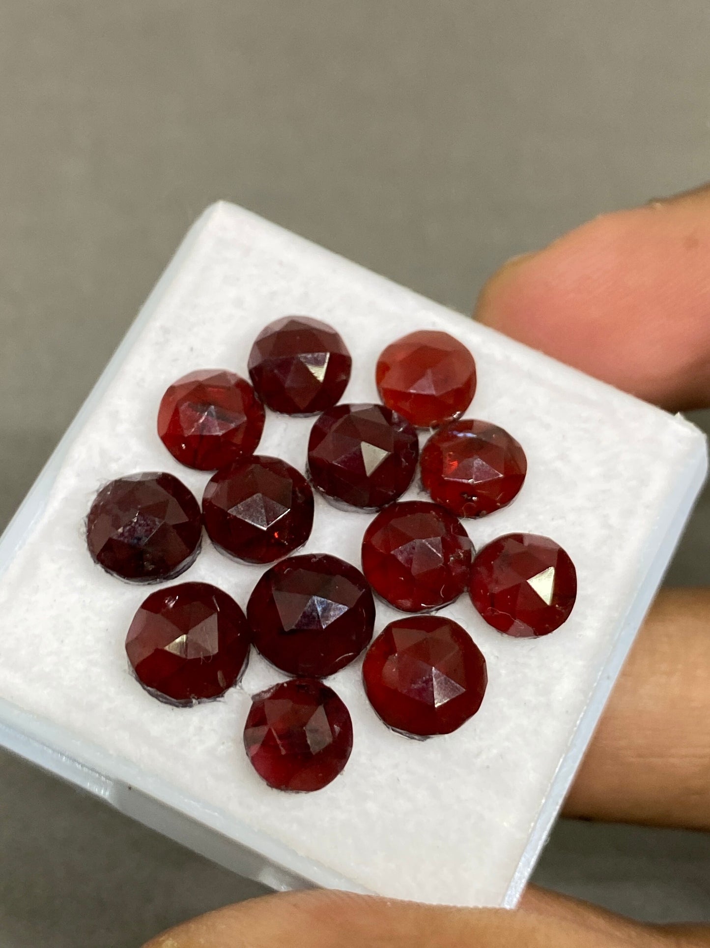 Fantastic Red garnet round shape rosecut weight 32.5 carats pcs 13 size 7.5-8.3mm  round rosecut garnet