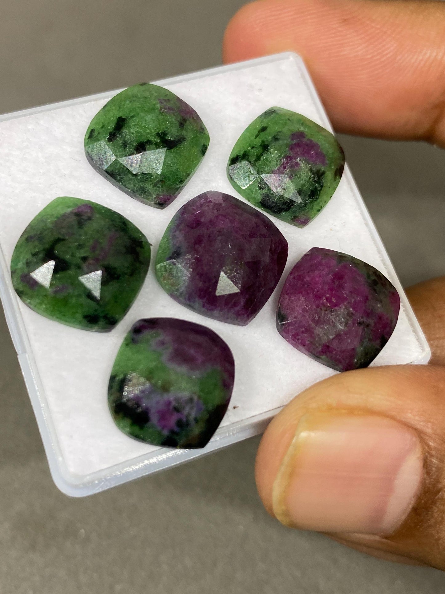 Marvellous ruby ziosite rosecut leaf shape  wt 40 carats pcs 6 size 9x8-10x9mm ruby ziosite rosecut gems rings pendants supply