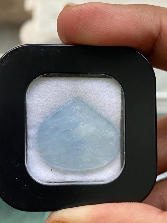 Lovely Natural Very Rare sky Blue sapphire silver sheen  23x20mm weight 20 carats Africa mines sapphire cabochon ideal for pendant