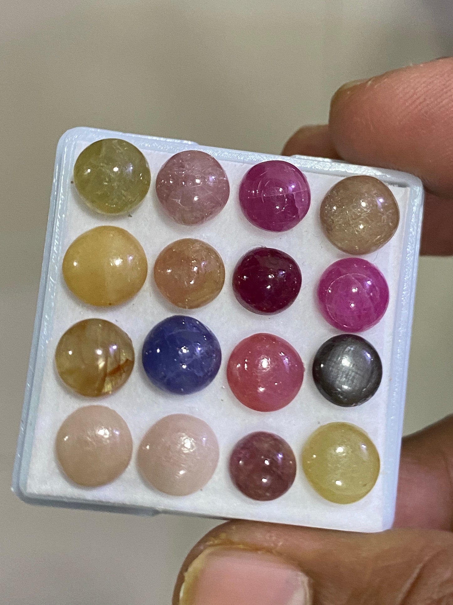 Mesmerising Nice beautiful rare multi sapphire round cabochons wt 43.5 carats size 7.7mm-8.4mm pcs 16 natural sapphire unheated untreated