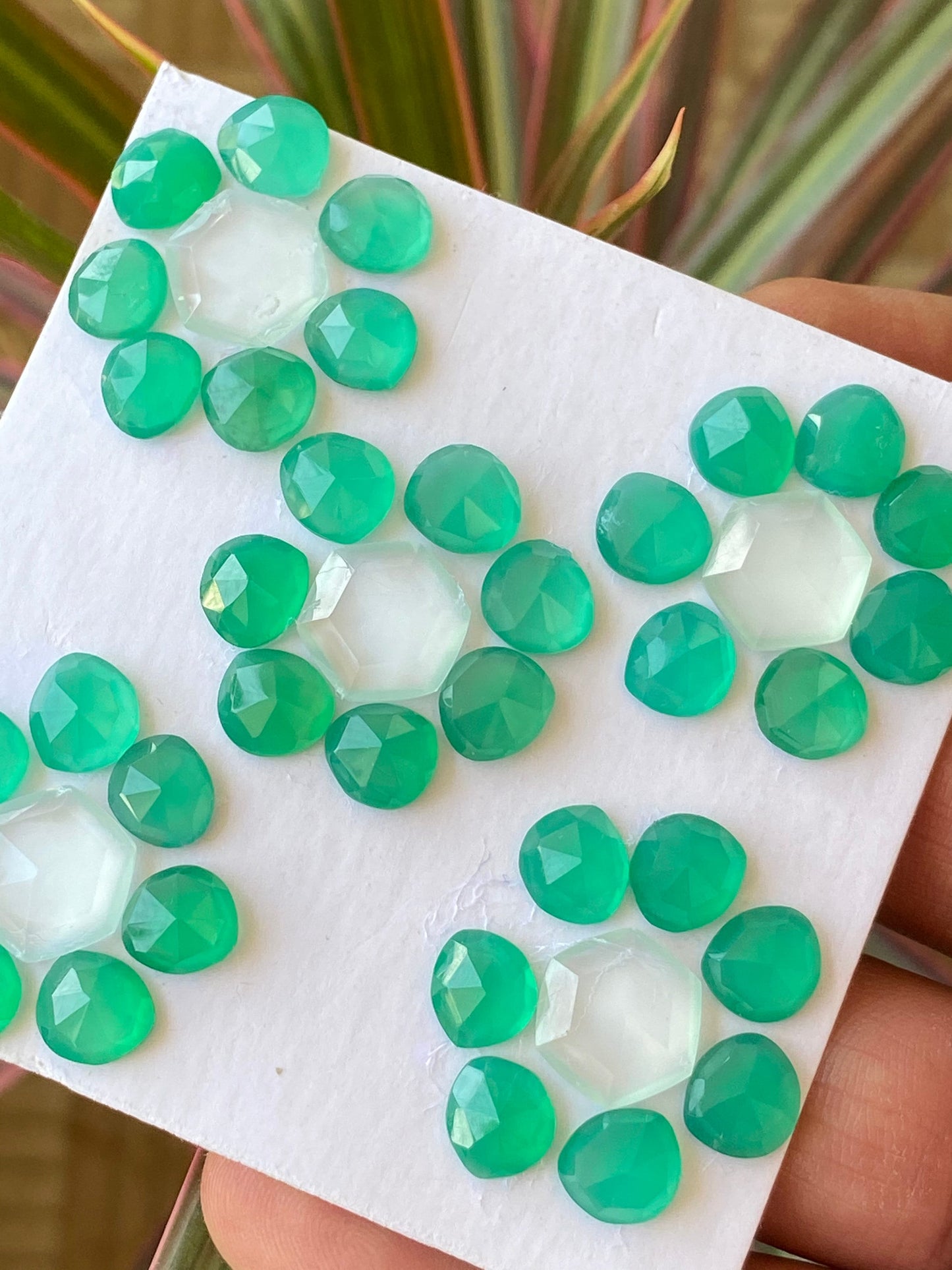 Eye catching green onyx aqua chalcedony rosecut flatback gems weight 76 carats pcs 35 faceted gems size 5mm-12.2mm rosecut gems