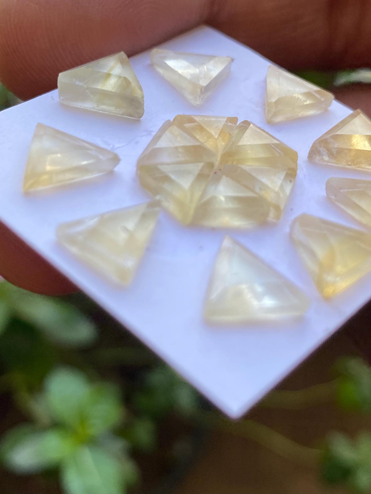 Gorgeous rare citrine triangle kite geometric  flatback beautiful fine quality pcs 15 wt 16.60 cts size 6mm-8mm citrine flatback