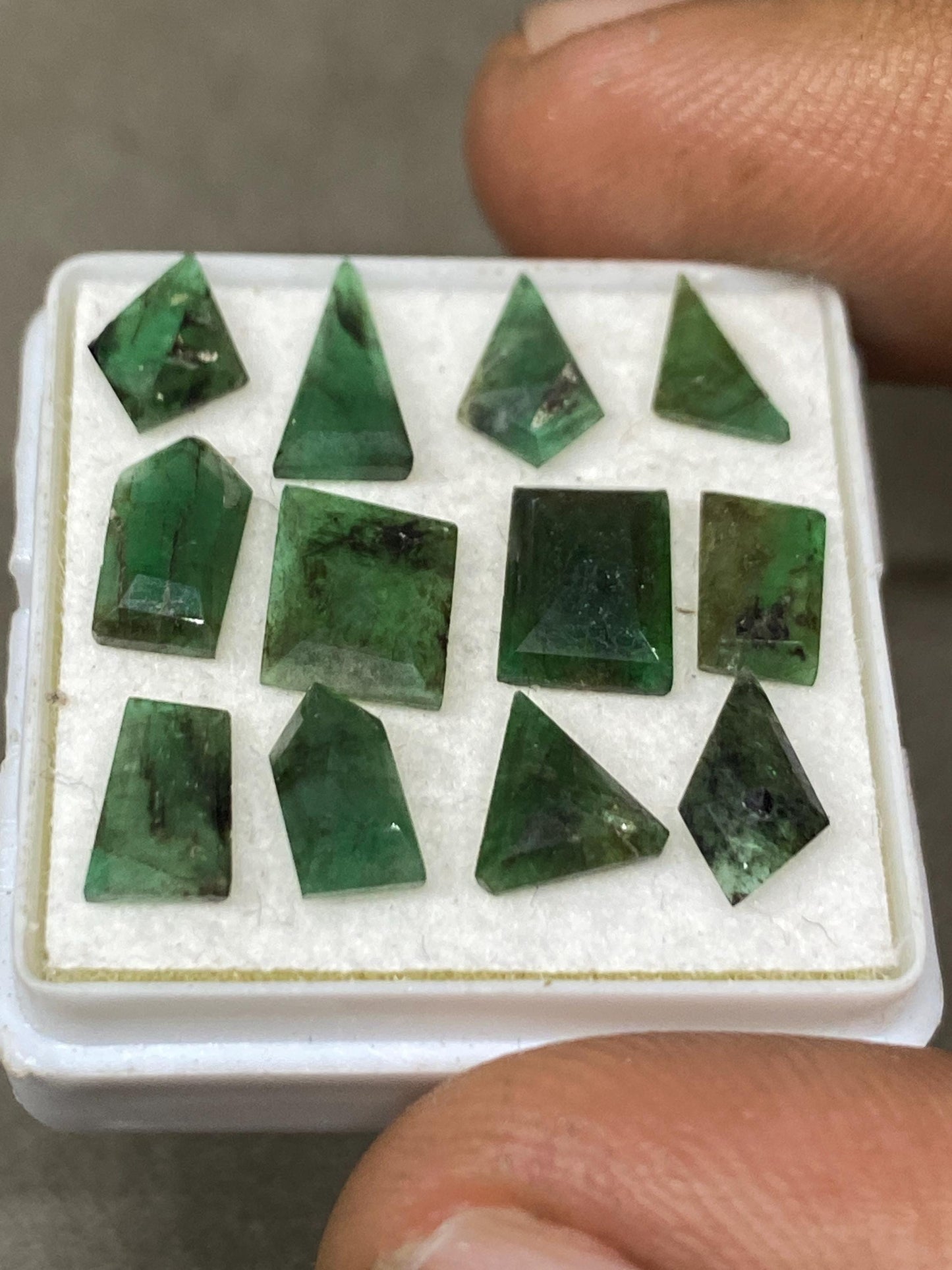 Dazzling Natural Emerald geometric cut small size natural Emerald Step cut geometric wt 5.90 cts pcs 12 size 6.5x5-7x6mm emerald rosecut