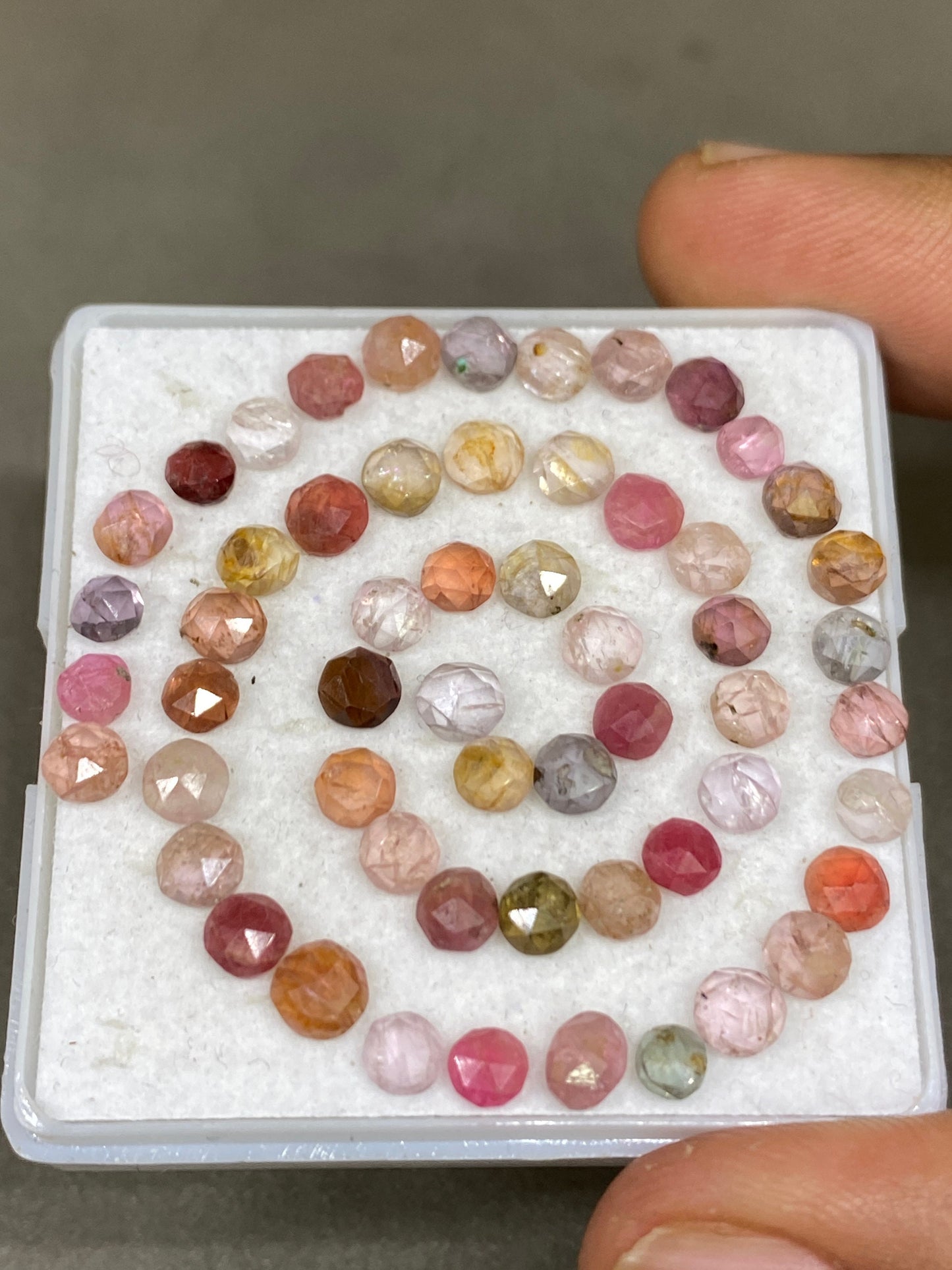 Stunning colorful lot of  spinel rosecuts round spinel Pcs 56 Wt 25.30  carats Size  3-5mm Burma mines spinel rosecut lot