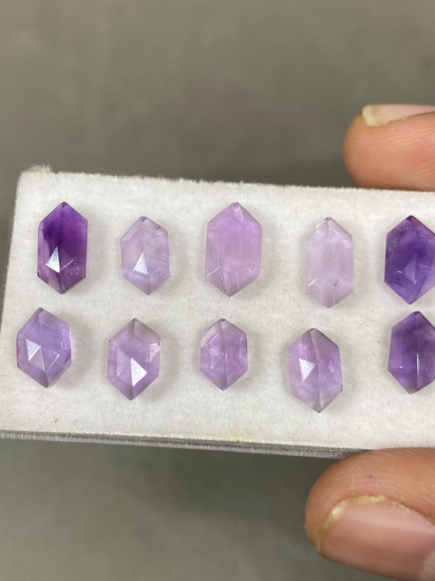 Amethyst hexagon stepcut gems weight 10.75 carats pcs 10 size 7.6x5mm-10.8x6mm