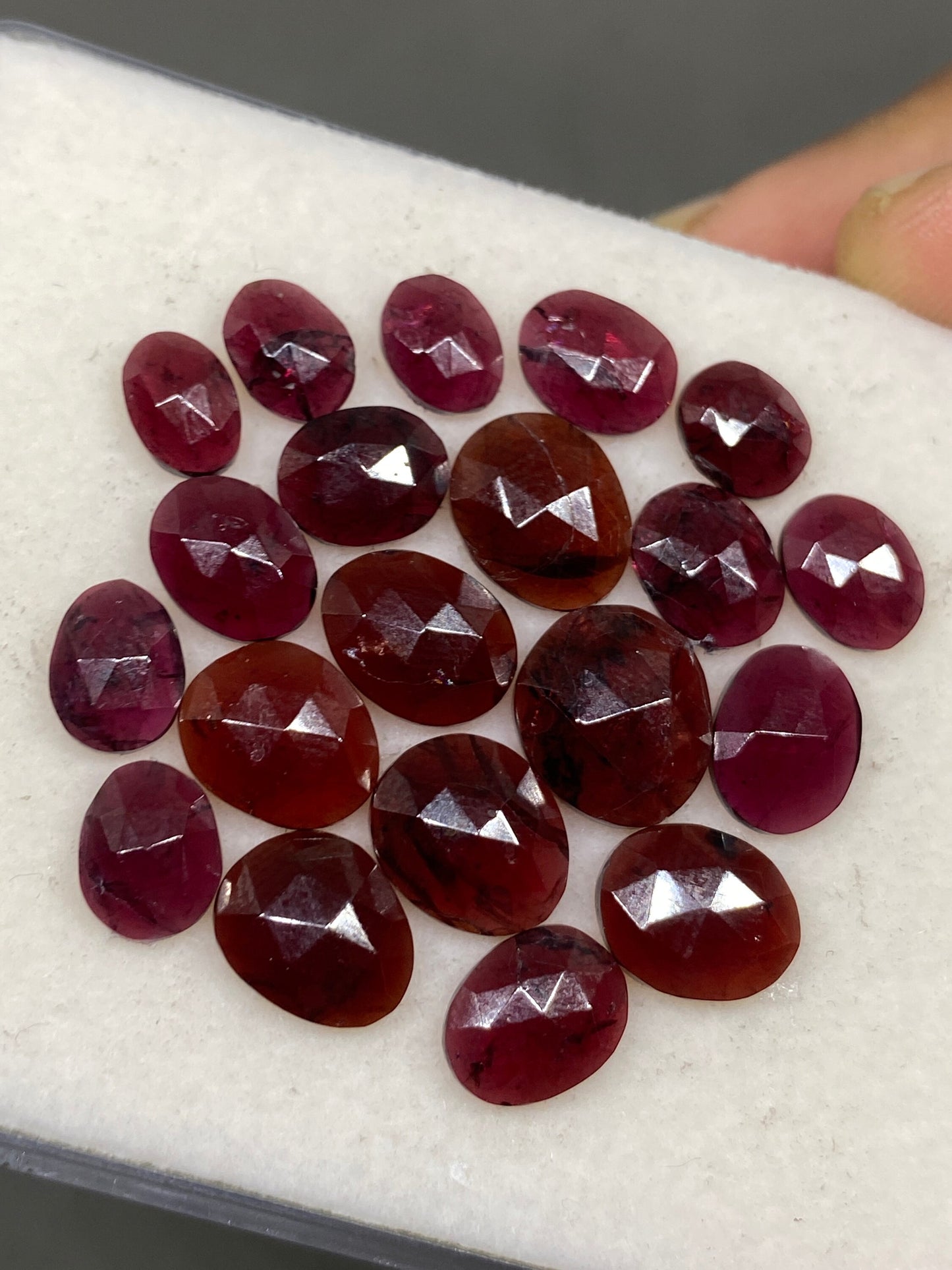 Mesmerising rare rosecut red  garnet weight 54 carats pcs 20 size 7x6mm-11x10mm Fancy garnet rosecut