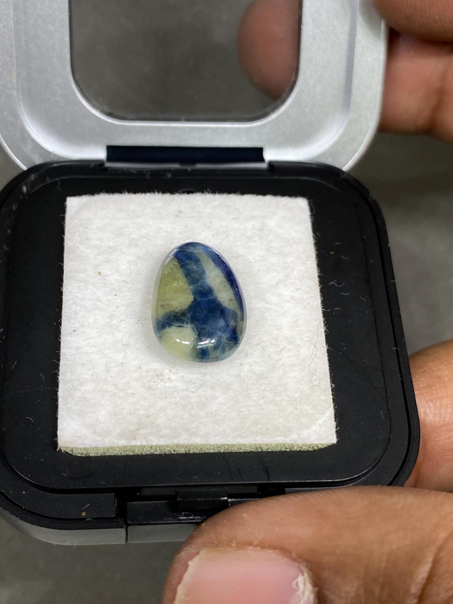 Fascinating rare Natural Bicolor blue yellow sapphire nugget smooth wt 8.85 carats size 10x6mm unheated pattern fancy blue sapphire