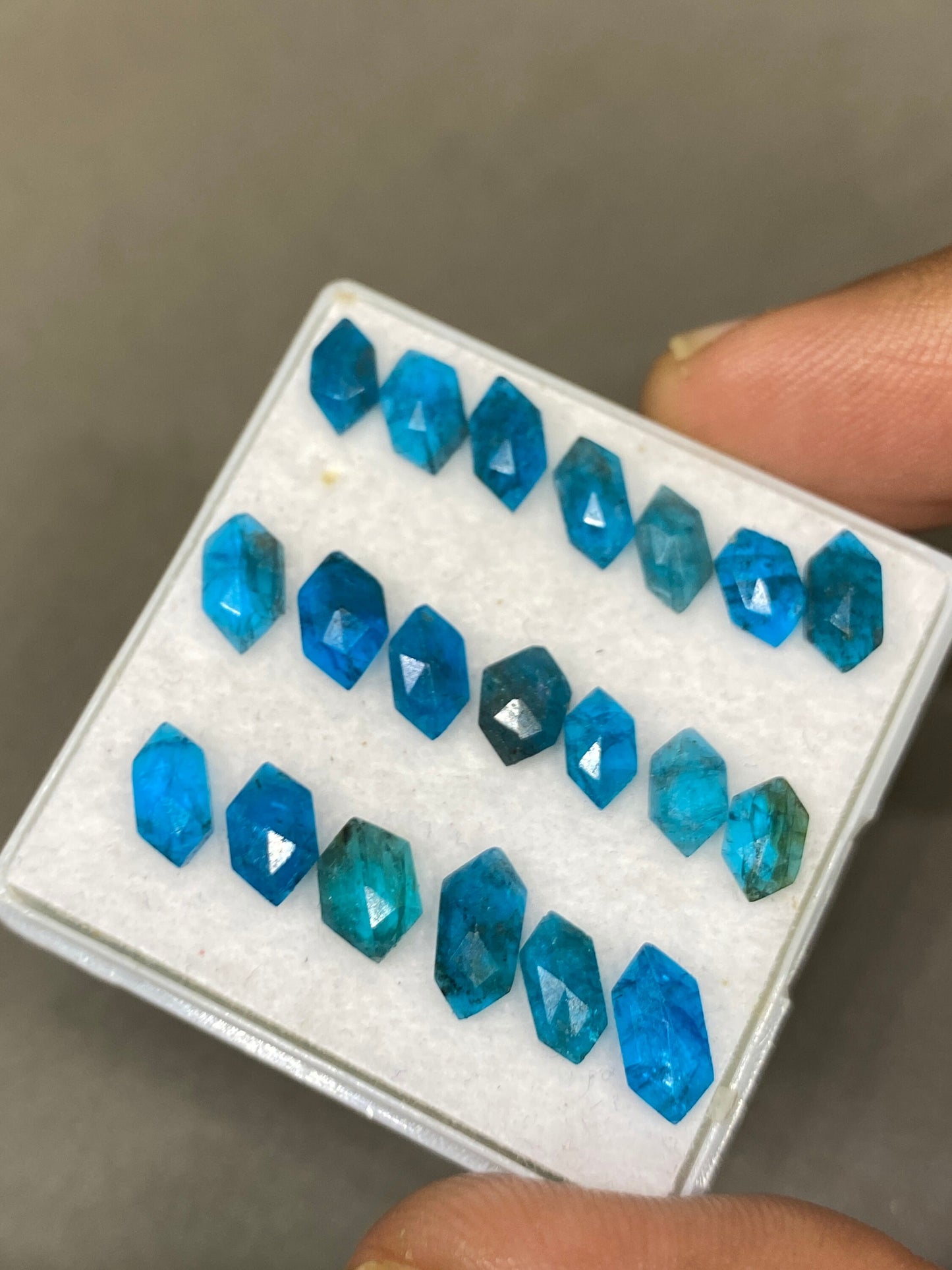 Gorgeous neon blue apatite hexagon stepcut faceted hexagon  size 7x4.2mm-9.2x4.6mm fancy kite nice pcs  20 color 13.25 cts apatite hexagon