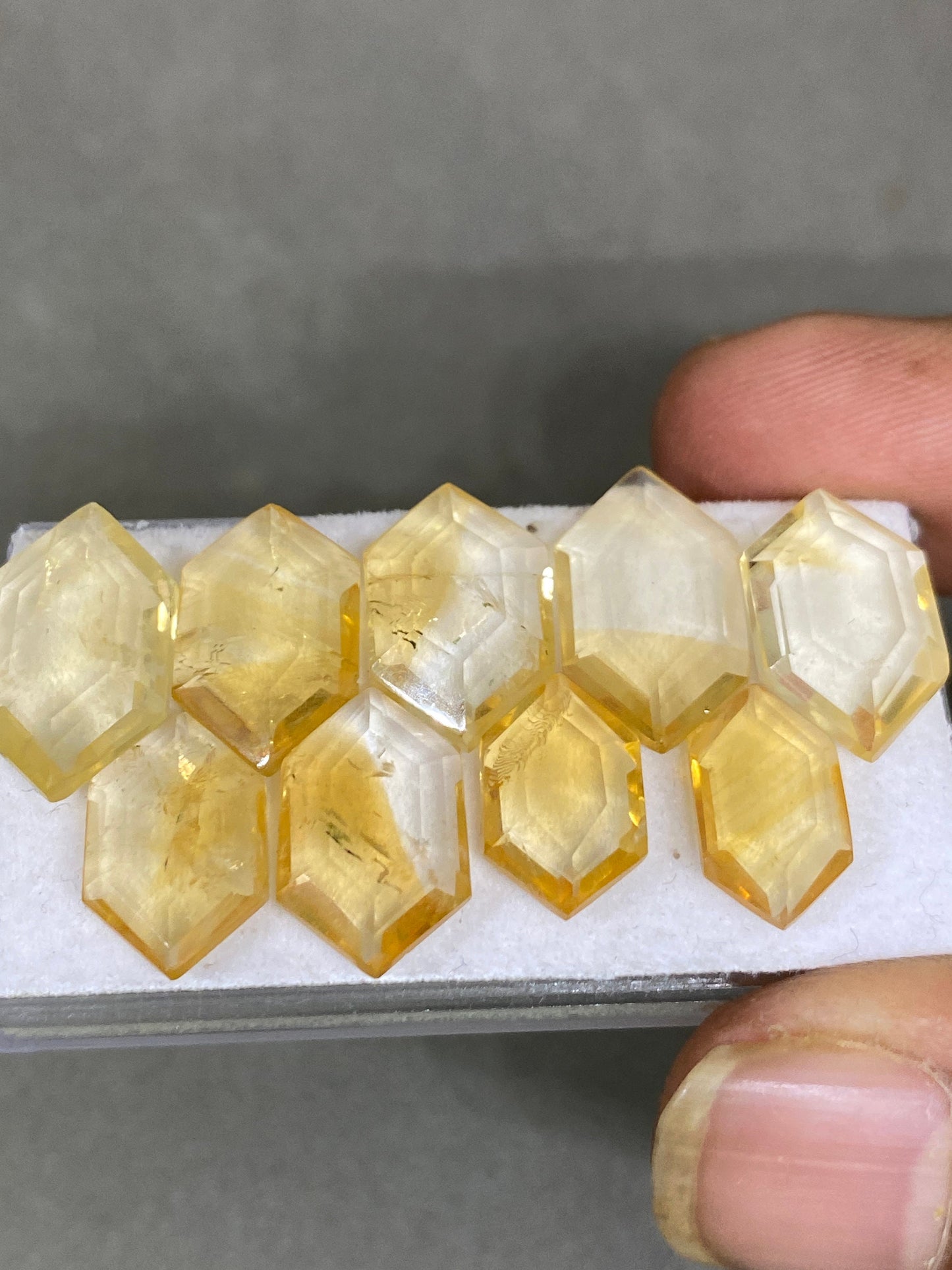 Dazzling rare citrine hexagon mirror cut weight 40 cts  pcs 9 size 13x8-19x10mm citrine mirror cut hexagon