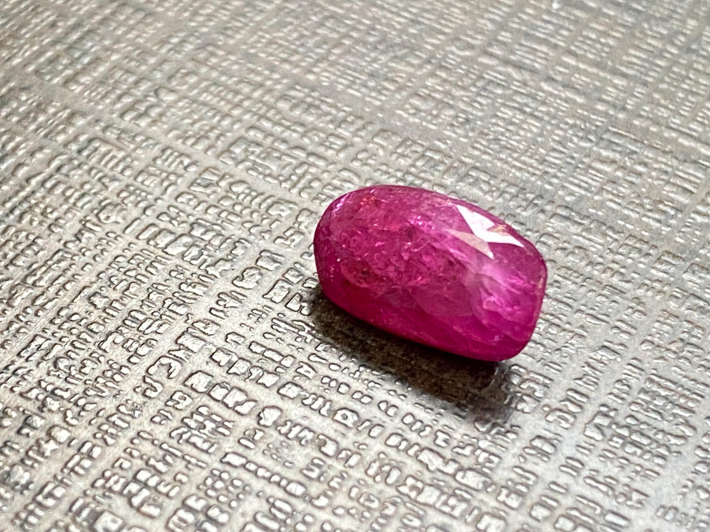 Stunning Natural Ruby cutstone fine quality and polish Weight 4.85 carats size 12x7.2mm