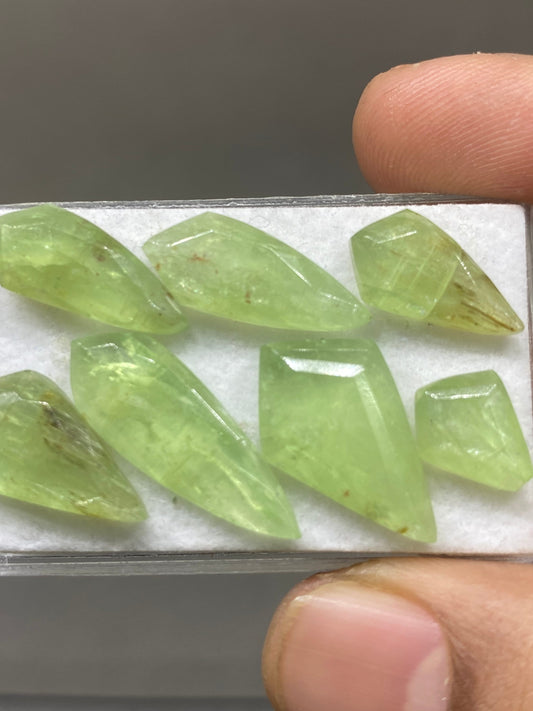 Dazzling rare parrot green kyanite geometric kite flats fine quality wt 36 carats size 10x8mm-24x9mm pcs 7 parrot green kyanite kite