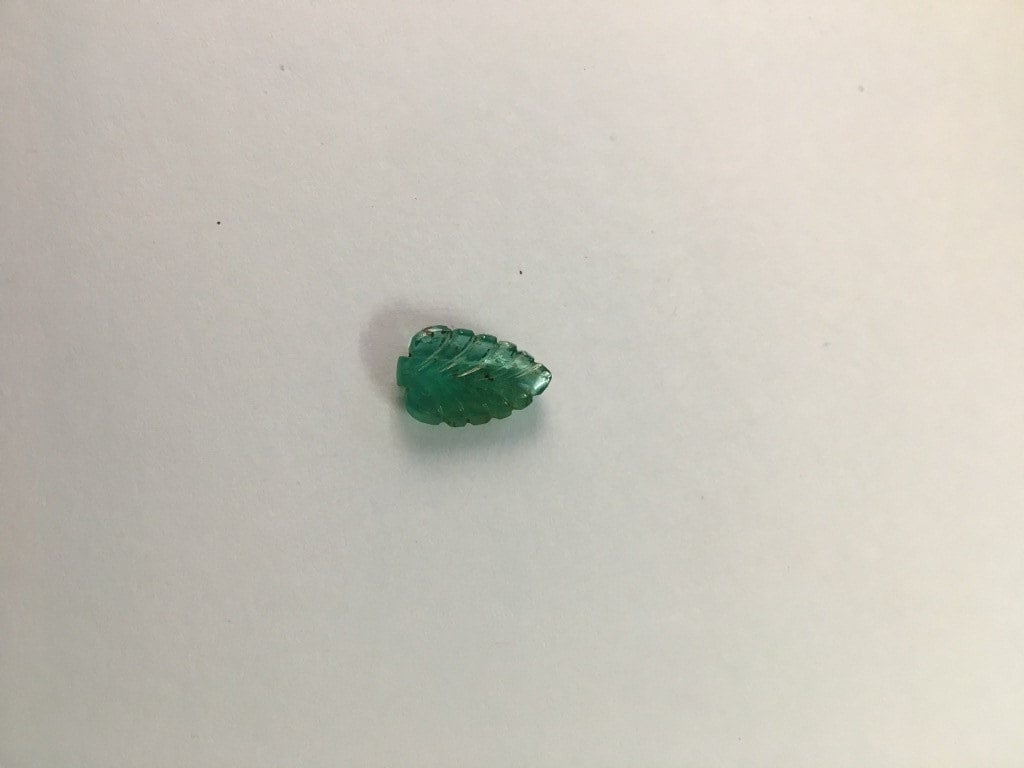 Rare AAA Emerald Carving leaf weight 3.0 carats Size 14x9mm Natural Emerald carving