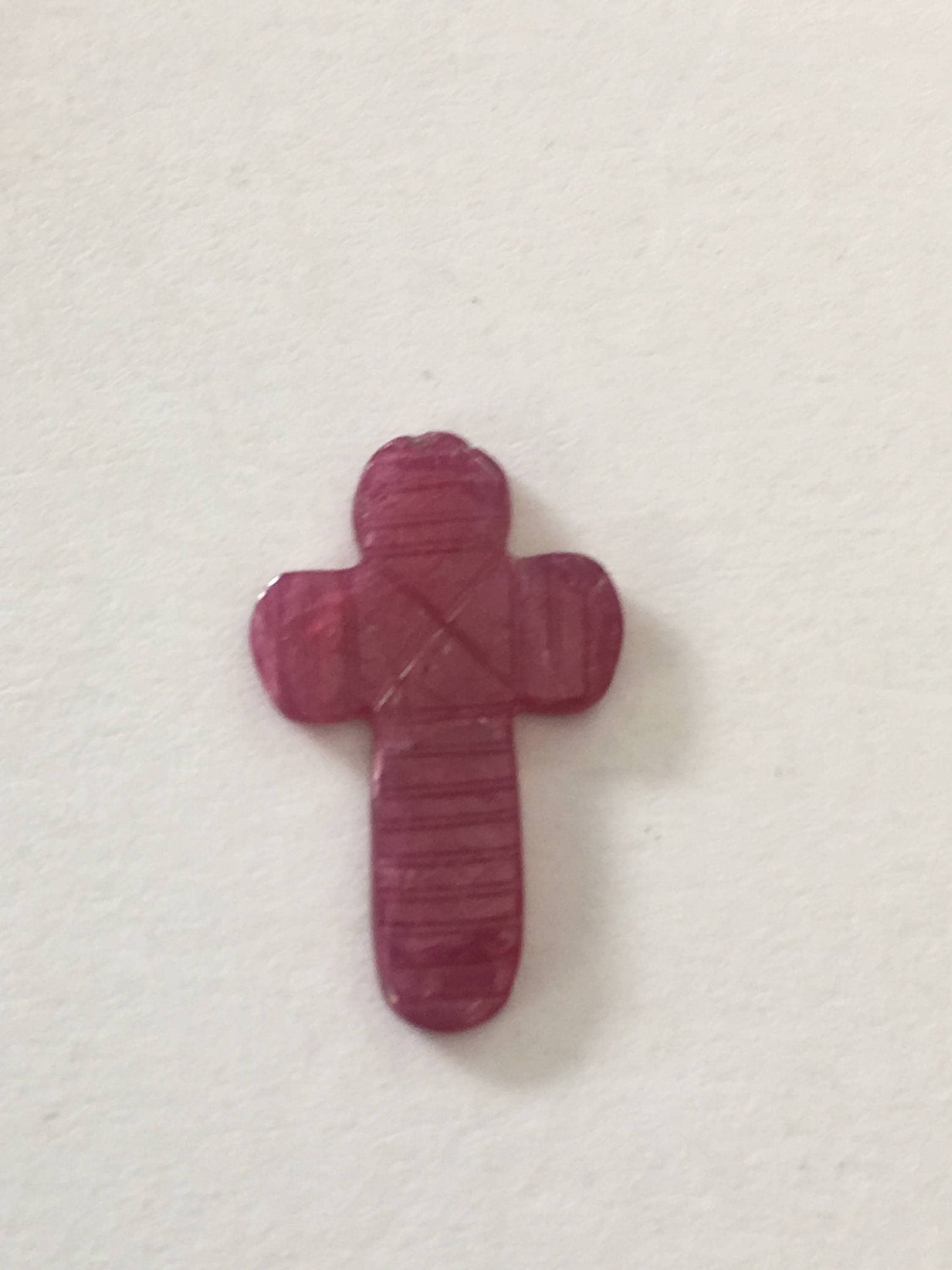 Very rare ruby cross weight 2.5 carats 17x10mm