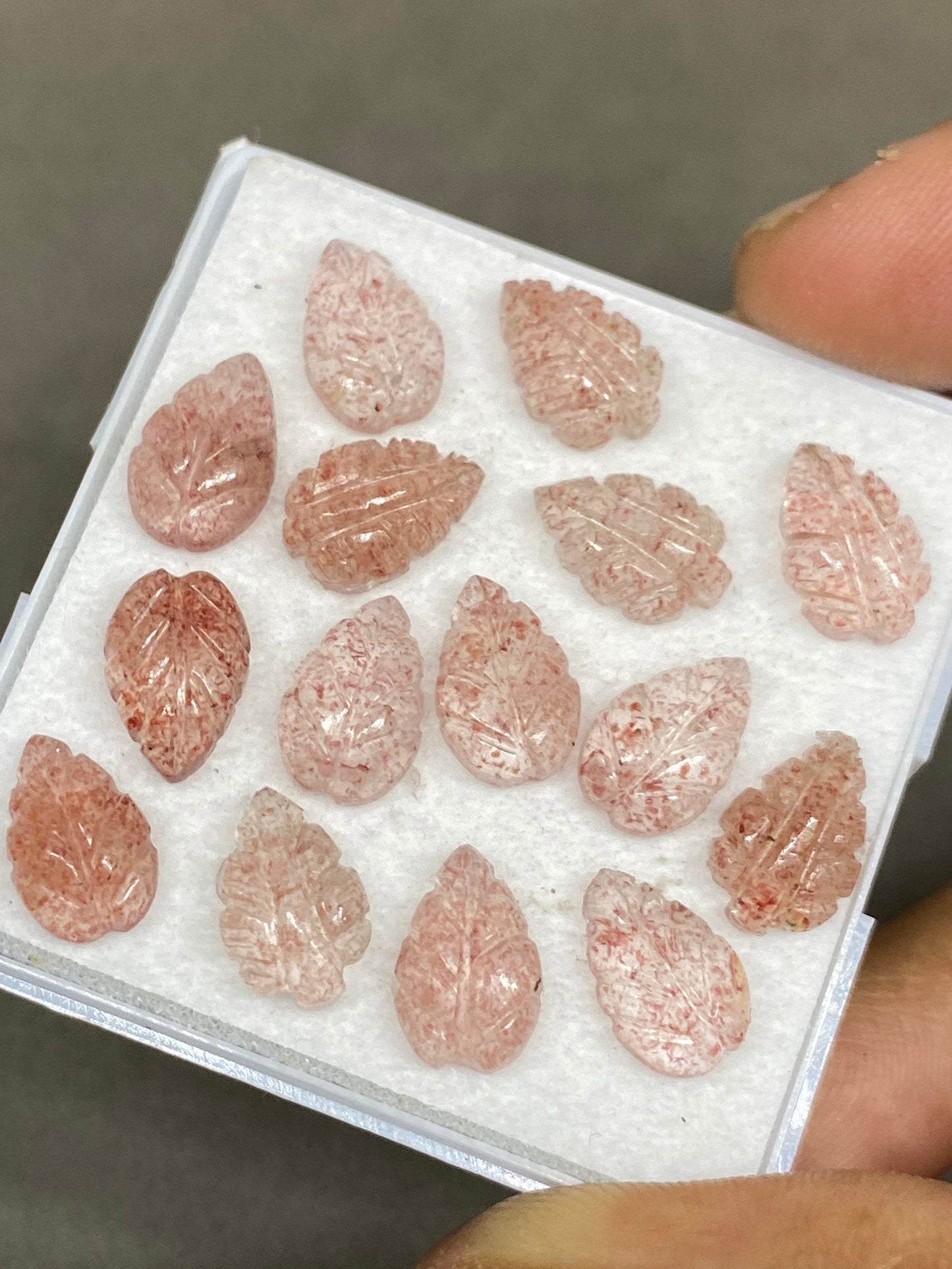 Fabulous Strawberry quartz leaves carving pink quartz leaves carvings wt 38 carats pcs 15 good size 12x8mm strawberry quartz leaf carving