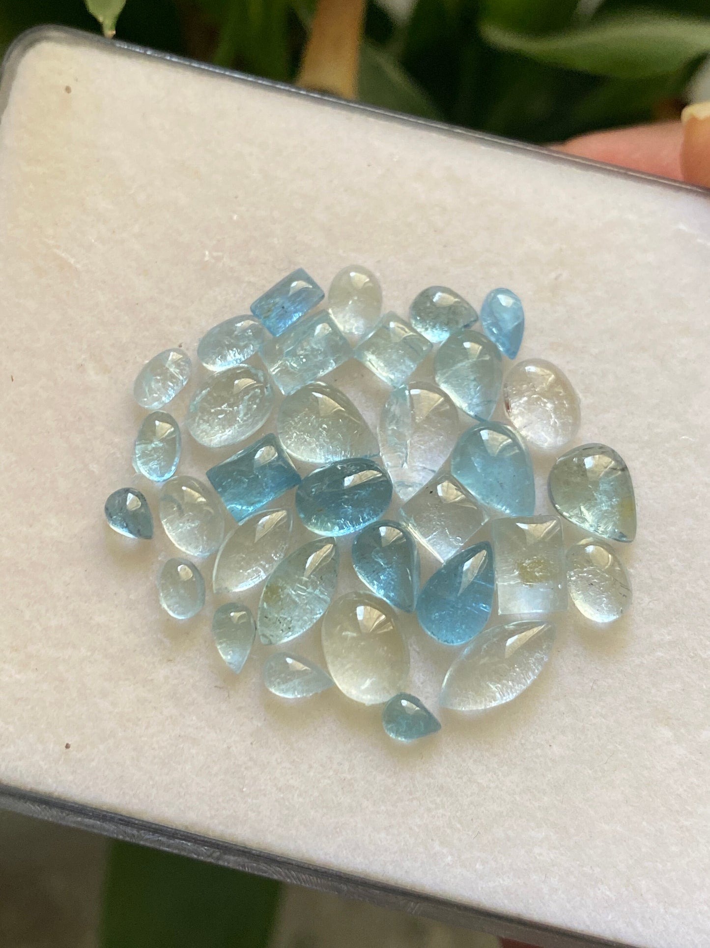 Attractive rare Aquamarine Fine quality cabochons  pcs 33 wt 22 carats Size 4.2x3mm-9.9x4.9mm aquamarine cabochons flats