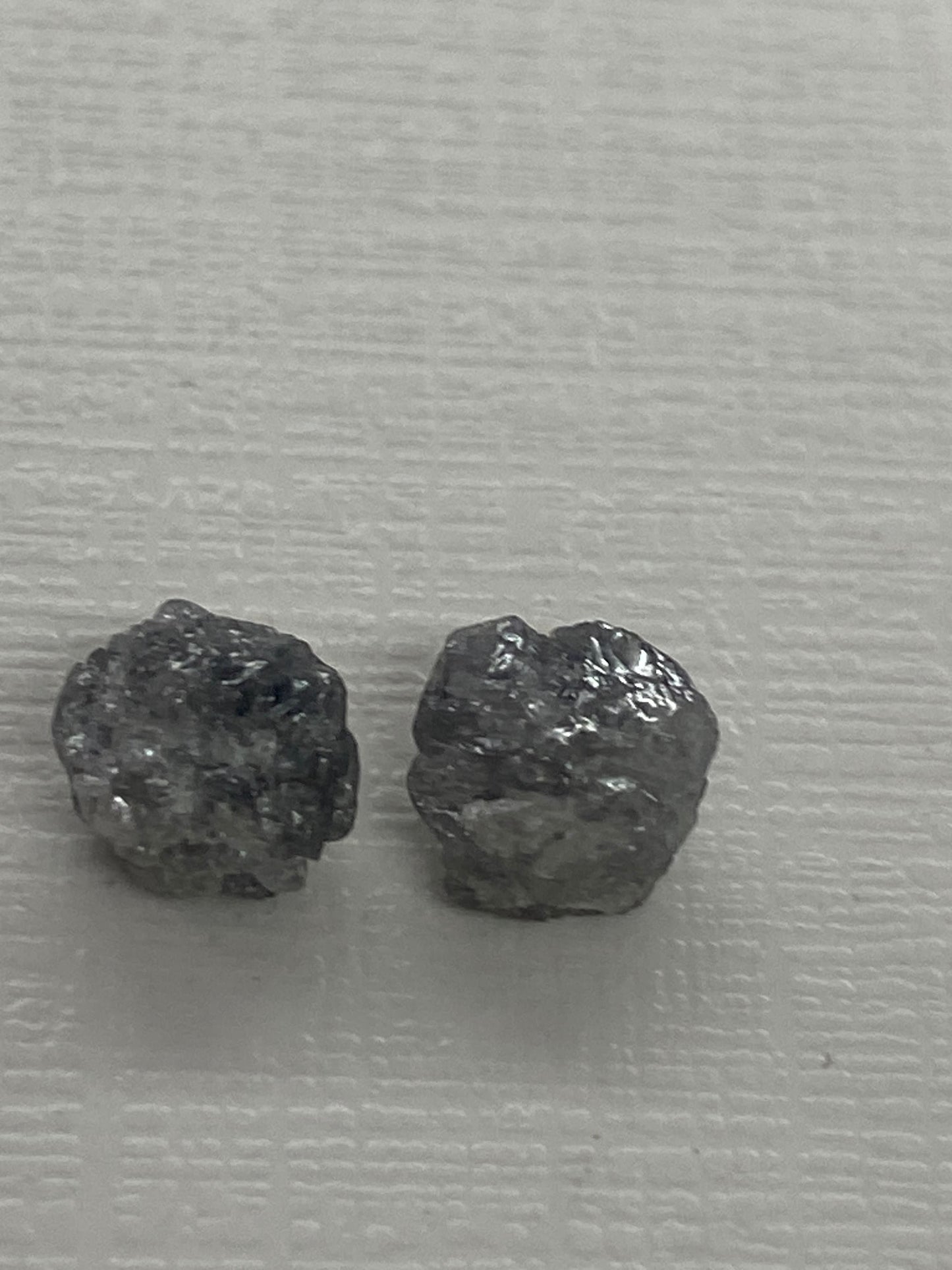 Natural Diamond raw pair ideal for earrings rough diamond pair wt 3.55 carats size 7.5x6.5mm diamond rough pair supply