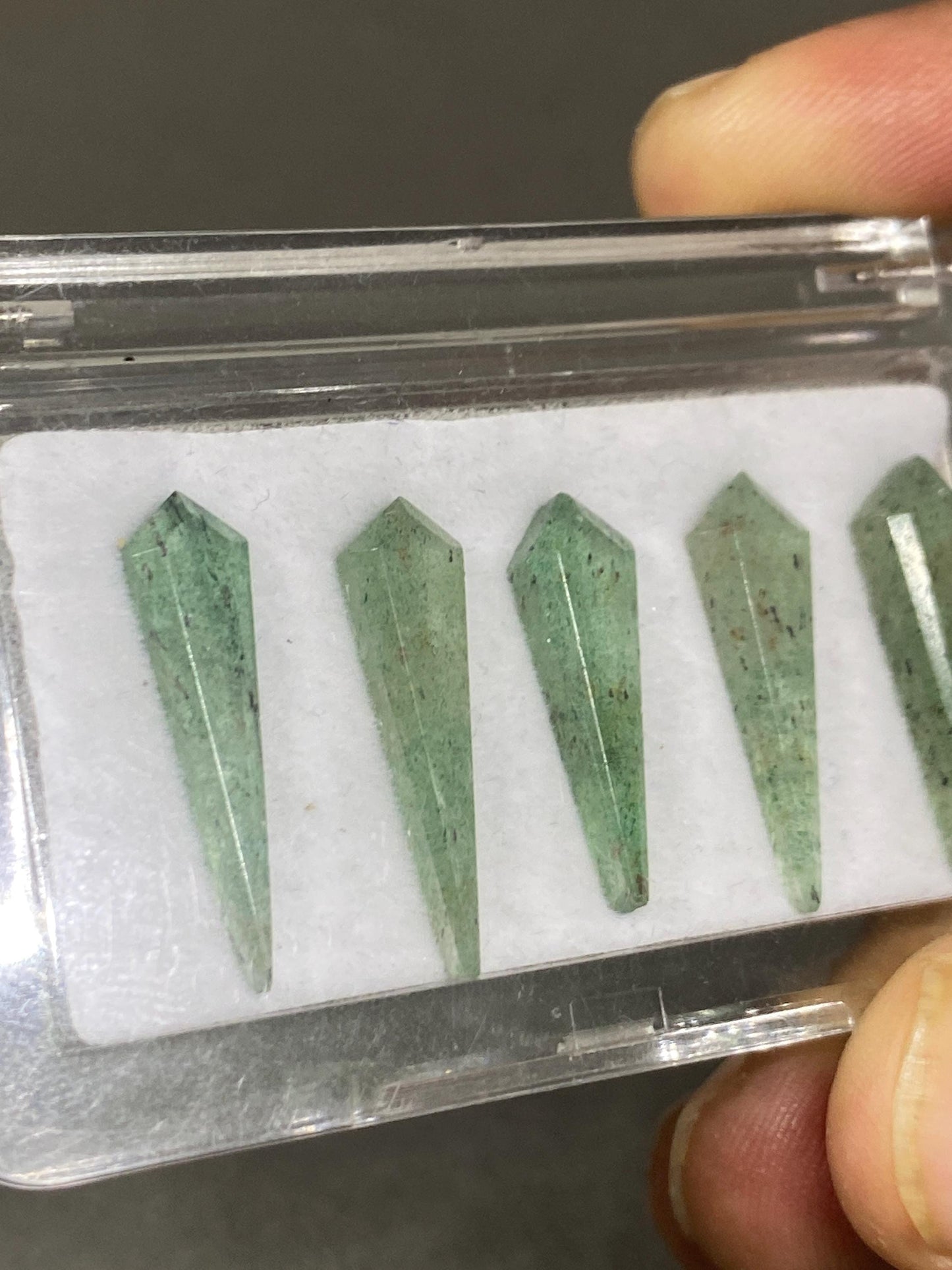 Stunning Green quartz step cut kite shape  wt 18.60 carats pcs 5 size 22x7-24x7mm green quartz rosecut gems rings pendants supply