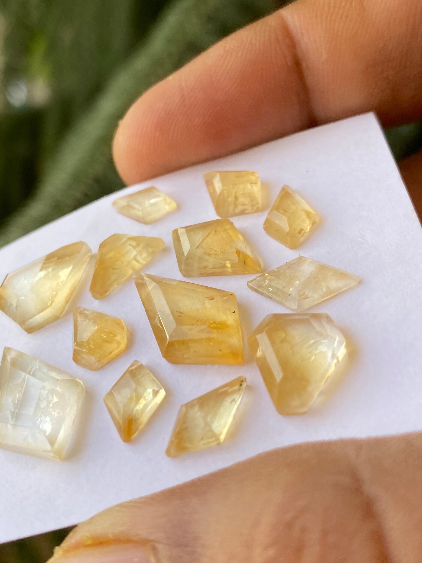 Nice citrine geometric  flatback lot beautiful fine quality pcs 13 wt 25 cts  size 9x6.5mm-18.8x10.2mm citrine flatback