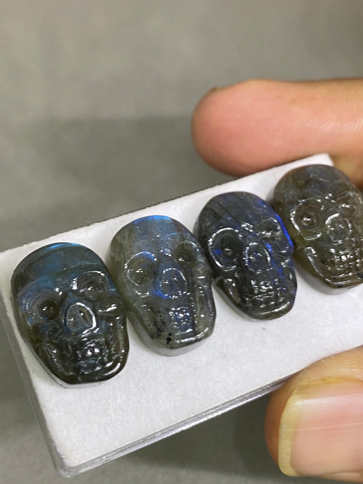 Natural Blue fire labradorite skull face skull carving aaa wt 61 cts pcs 4 size 19x12mm labradorite skull face carving