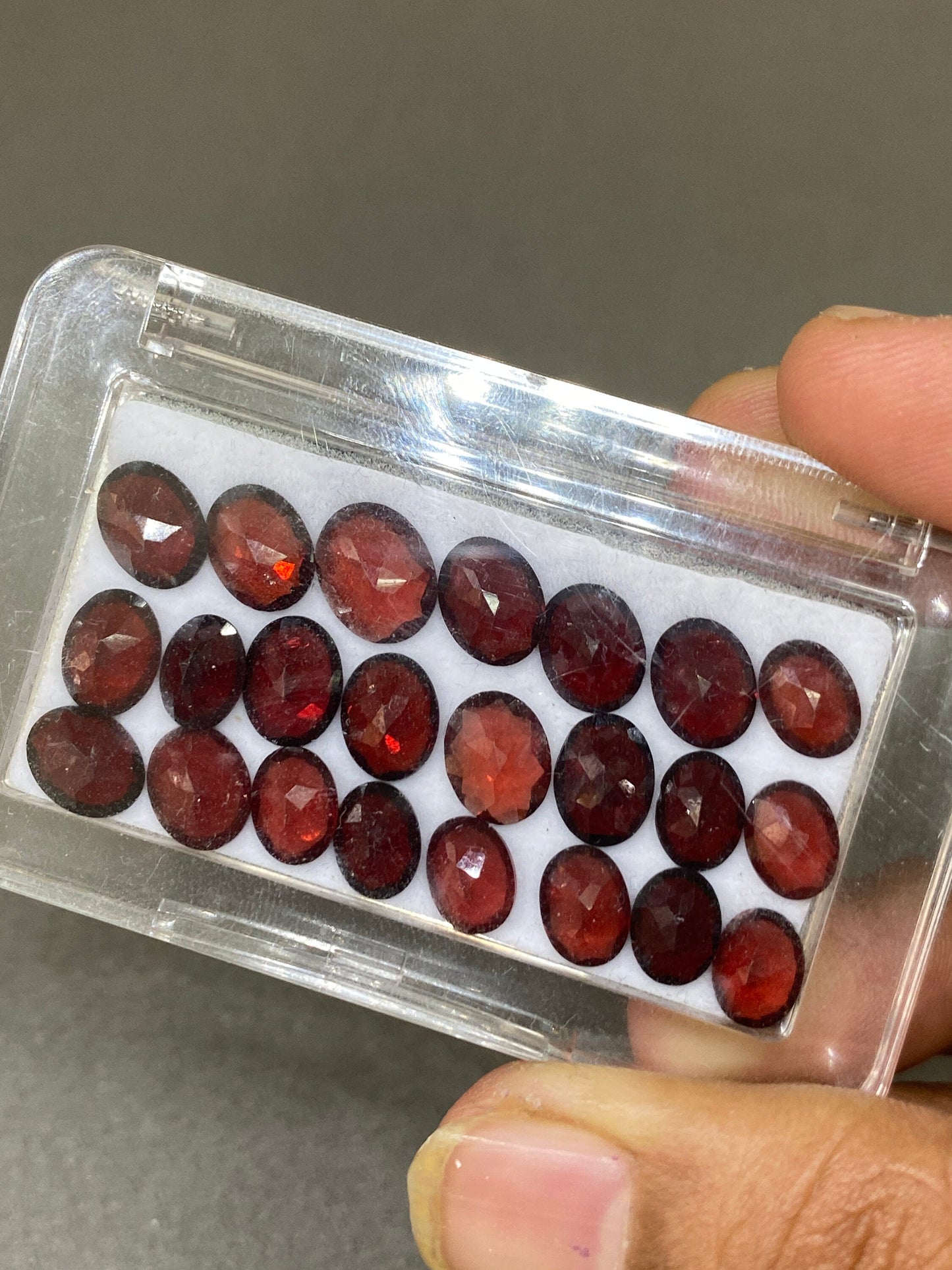 Rare Garnet cut oval shape pcs 23 size  wt 38 cts 8.1x6mm-10x8mm Garnet cut stone good quality January birth stone