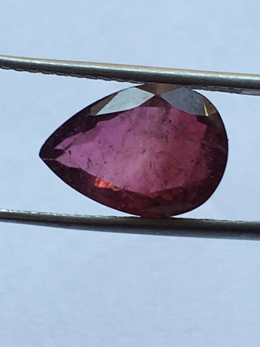 Cute rare pink tourmaline pear cut wt 2.5 carats size 11.9x8.4mm tourmaline cut for ring pendant