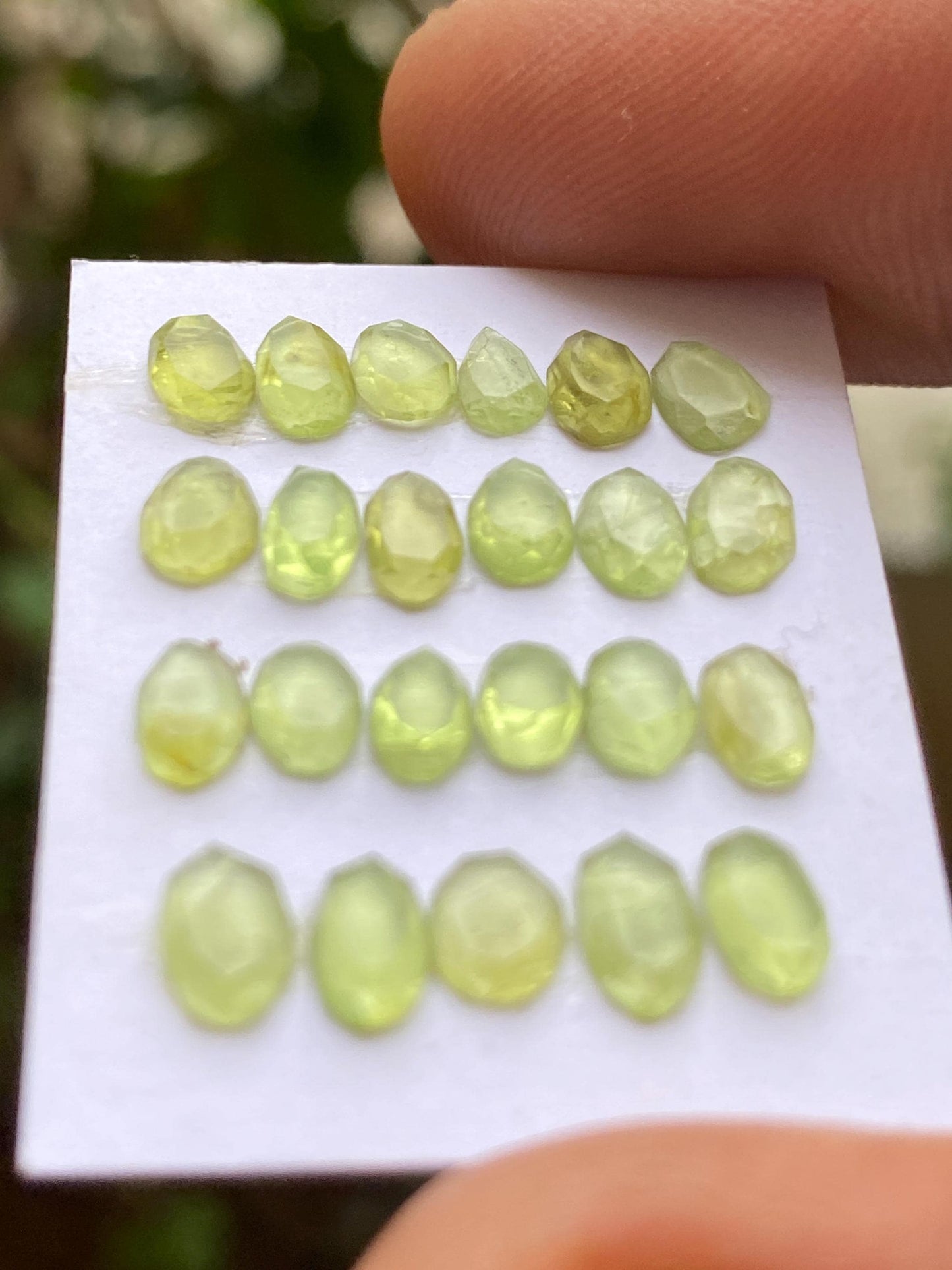 Astonishing peridot  oval shape cut flat back  pcs 23 wt 7 cts size 4.8x3.2mm-5.8x4mm  natural peridot oval shape  cut jewelry supply