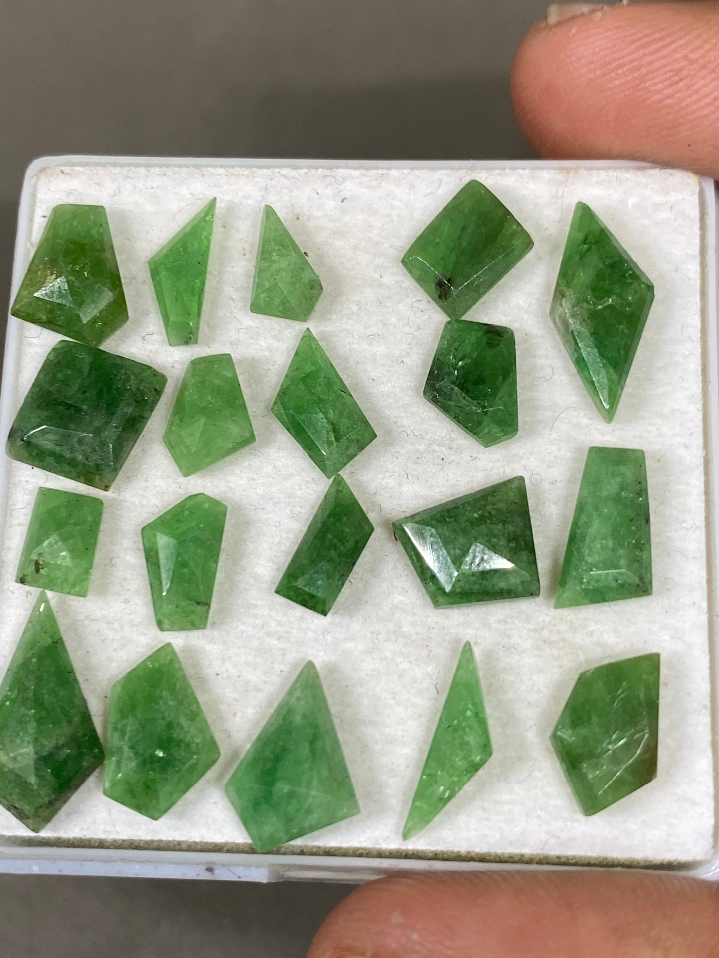 Tsavorite faceted geometric step Cut flats  Green Garnet Cuts Weight 30 carats Pcs 19 Size 7x5-15x9mm Tsavorite flats