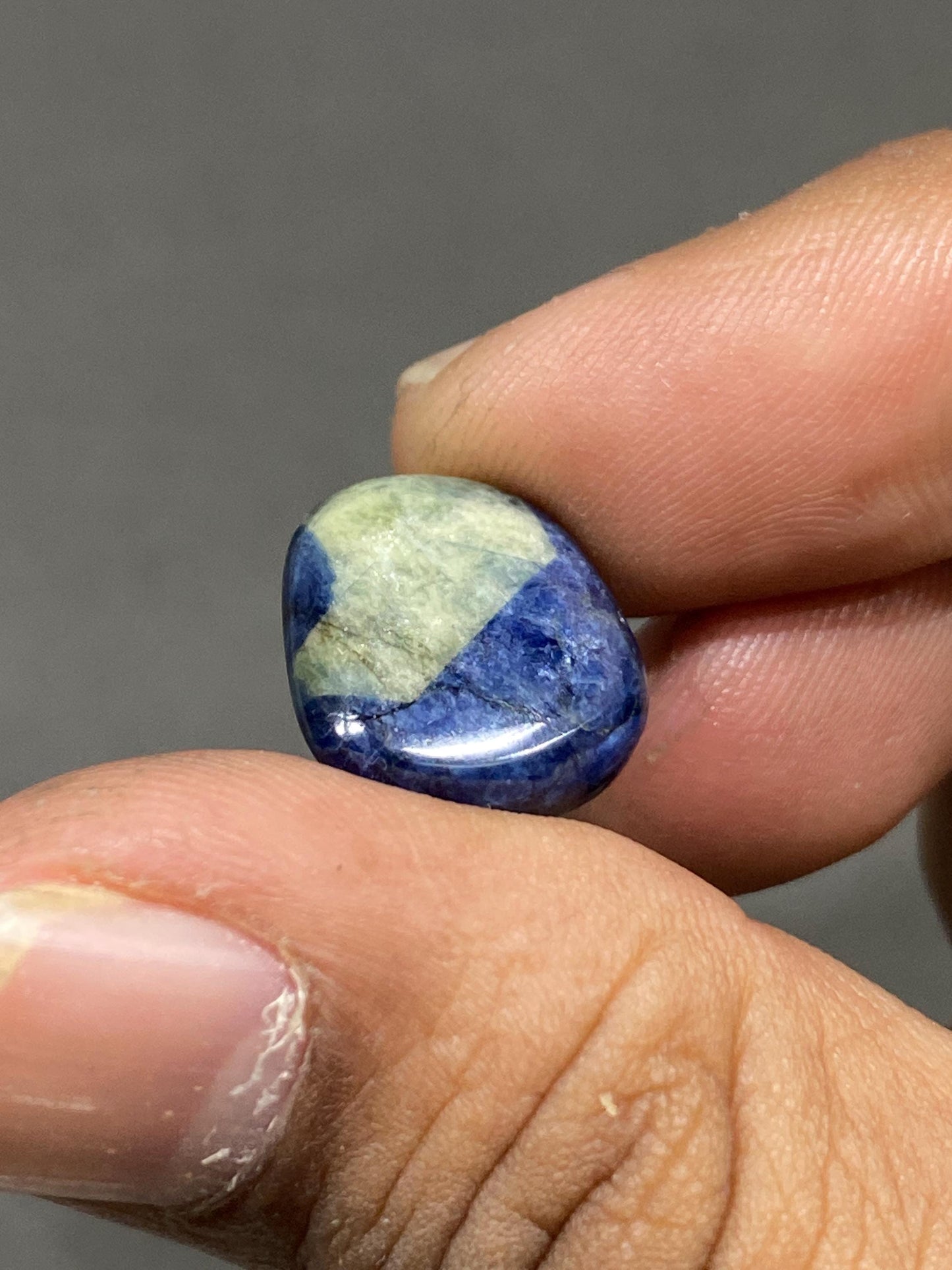 Fascinating extremely rare Natural Bicolor blue yellow sapphire nugget smooth wt 19 carats size 17x14mm unheated sheen fancy blue sapphire