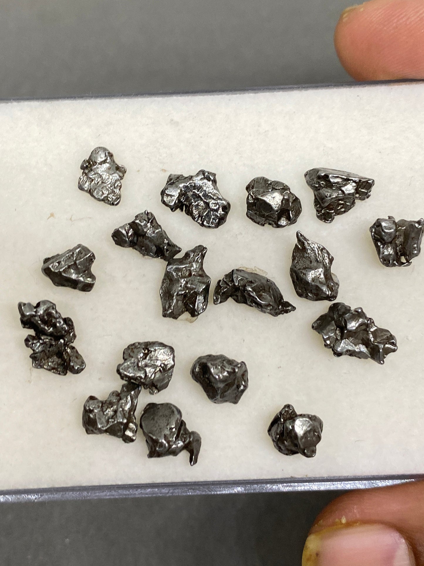 Dazzling Very rare meteorite shooting star wt 61 cts pcs 17 size 8.6x7mm-11.7x6.8mm meteorite outer space rare stone wire wrapping supply