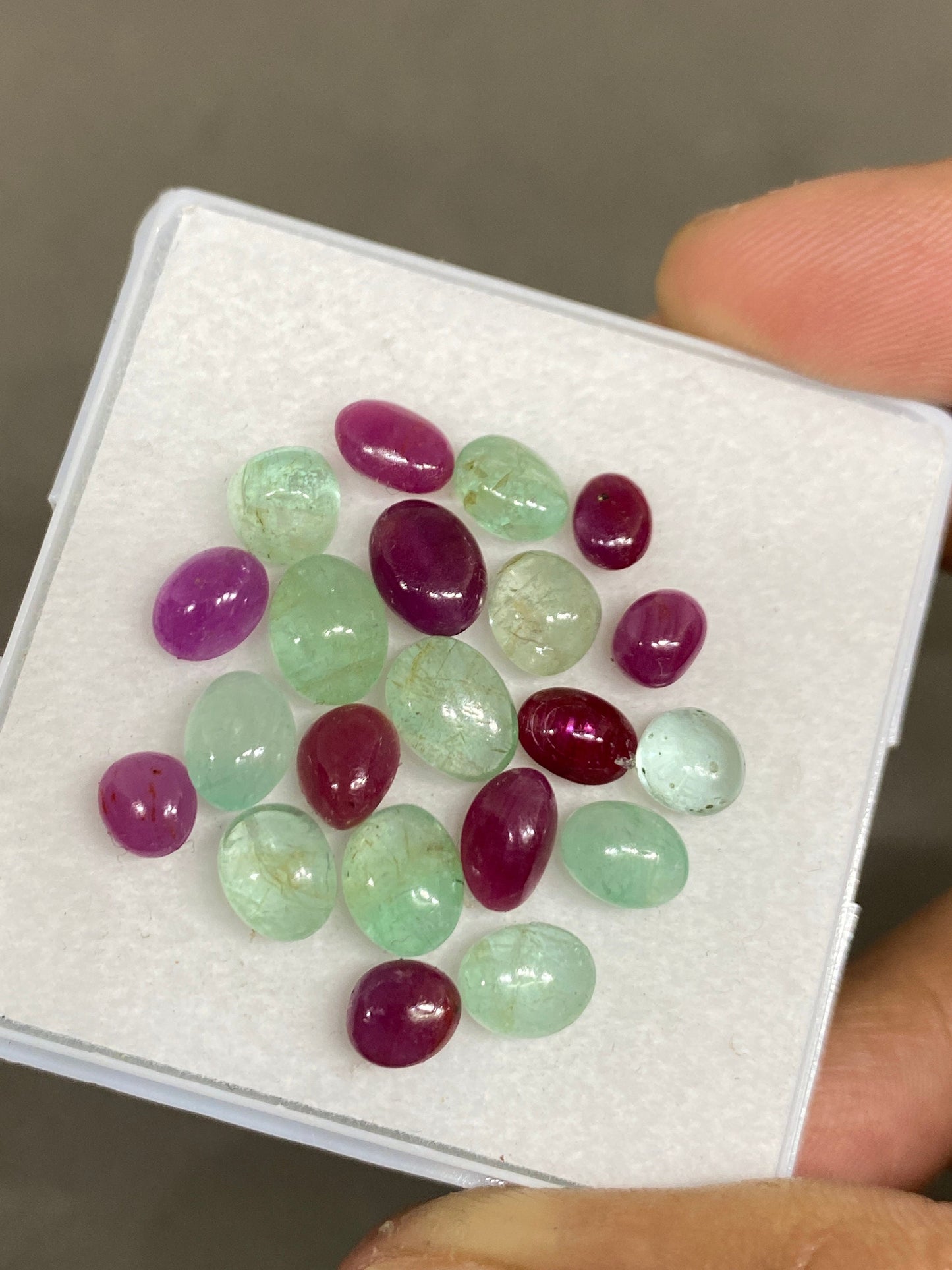 Stunning Very rare natural ruby emerald oval nuggets  pcs 21 wt 29 carats size 5.8x4.5mm-8.5x6.5mm unheated untreated ruby emerald nuggets