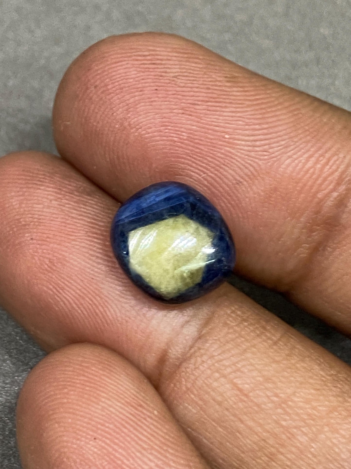 Gorgeous extremely rare Natural Bicolor blue yellow sapphire nugget smooth wt carats size  unheated sheen fancy blue sapphire