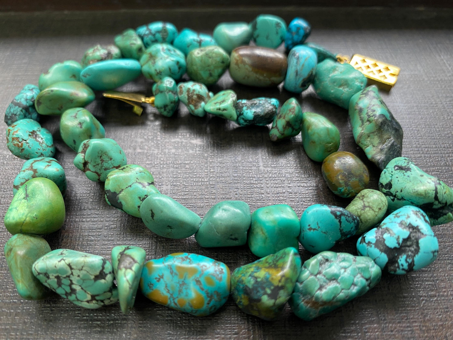 Rare turquoise necklace size wt  365 carats size 10x9mm-24x17mm length 21 inches turquoise tumbles beads necklace