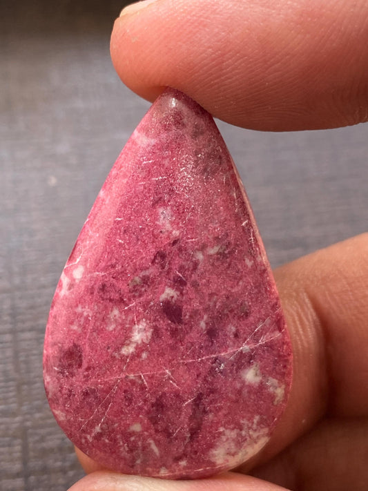 Attractive Thulite Rosaline Norway mines aaa rare huge pear  cabochon wire wrap supply 9.11 grams  53x33mm Thulite cabochon pear cabochon